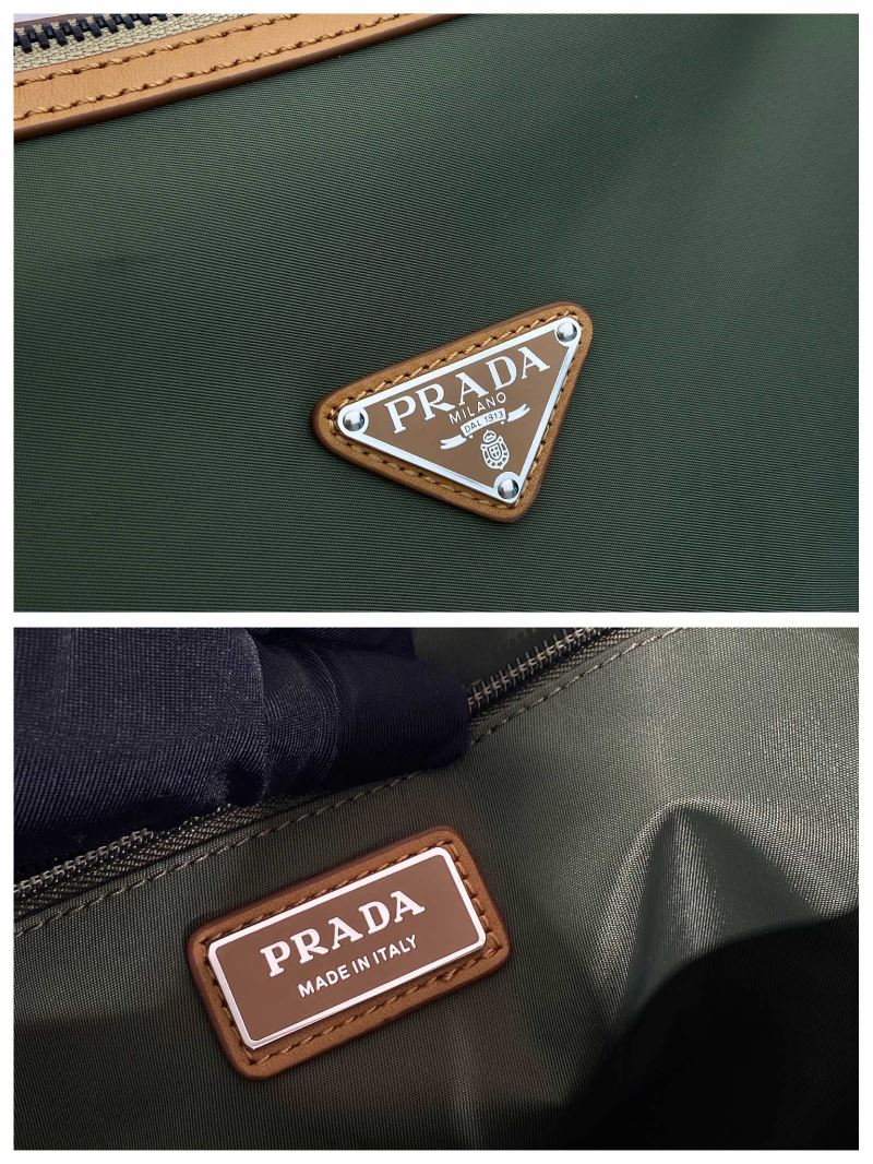 Pra*a tote bags